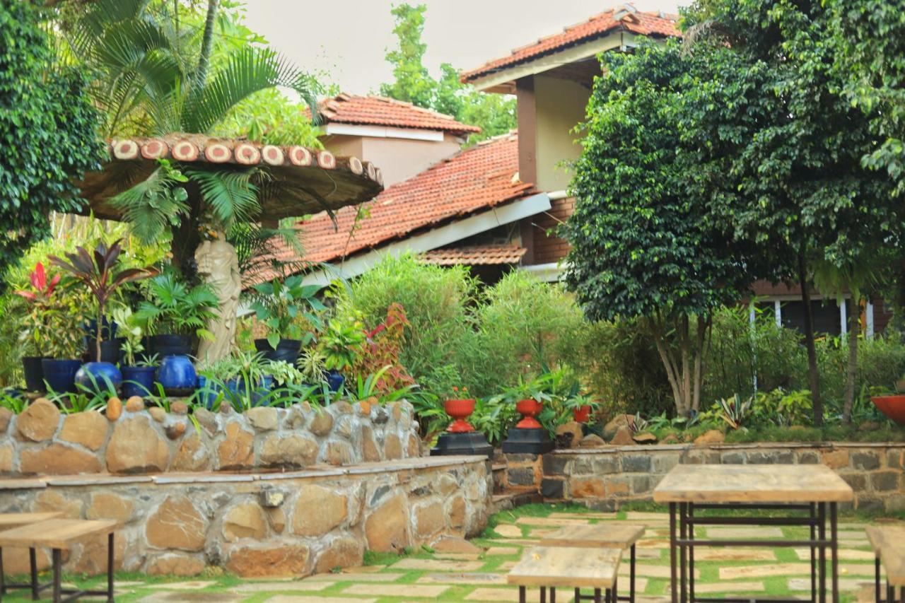 Achalaa Resort Колхапур Екстериор снимка