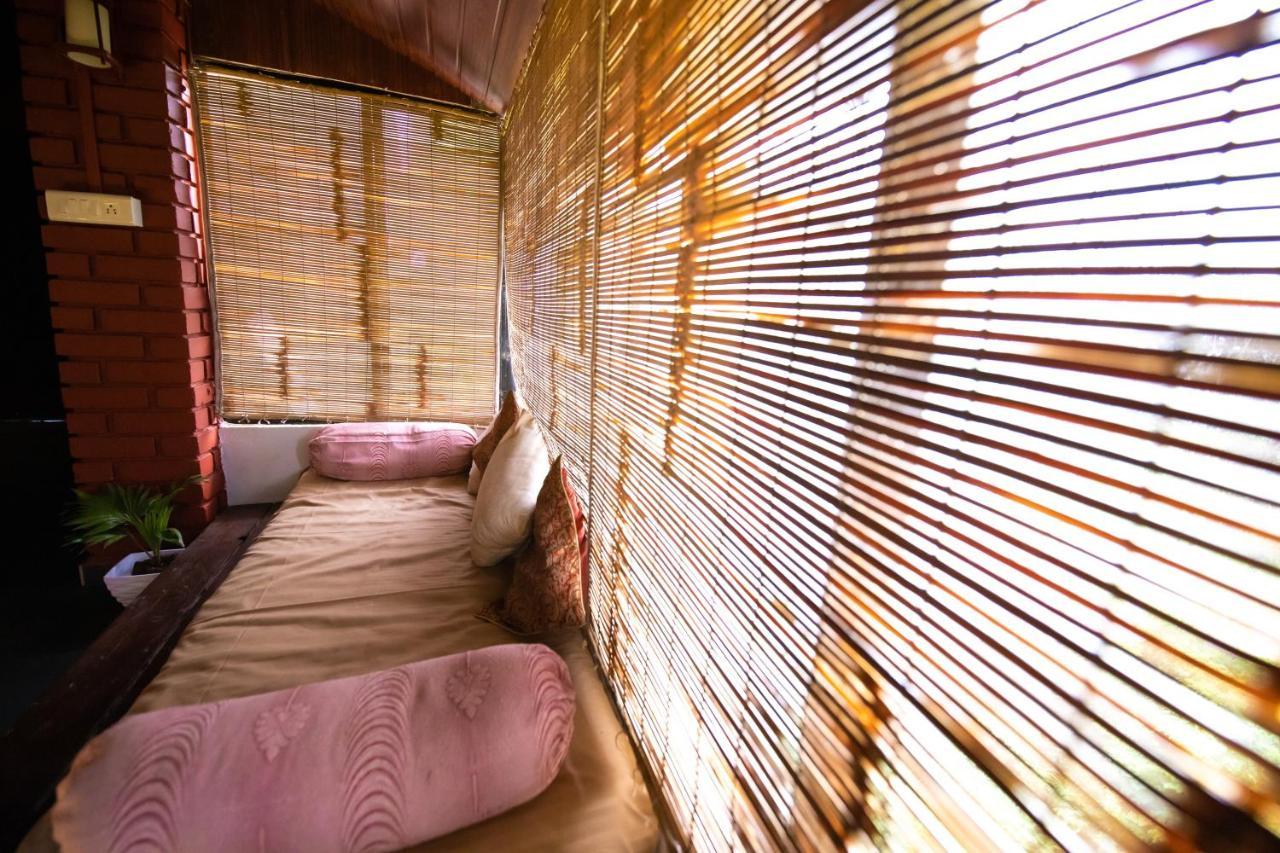 Achalaa Resort Колхапур Екстериор снимка