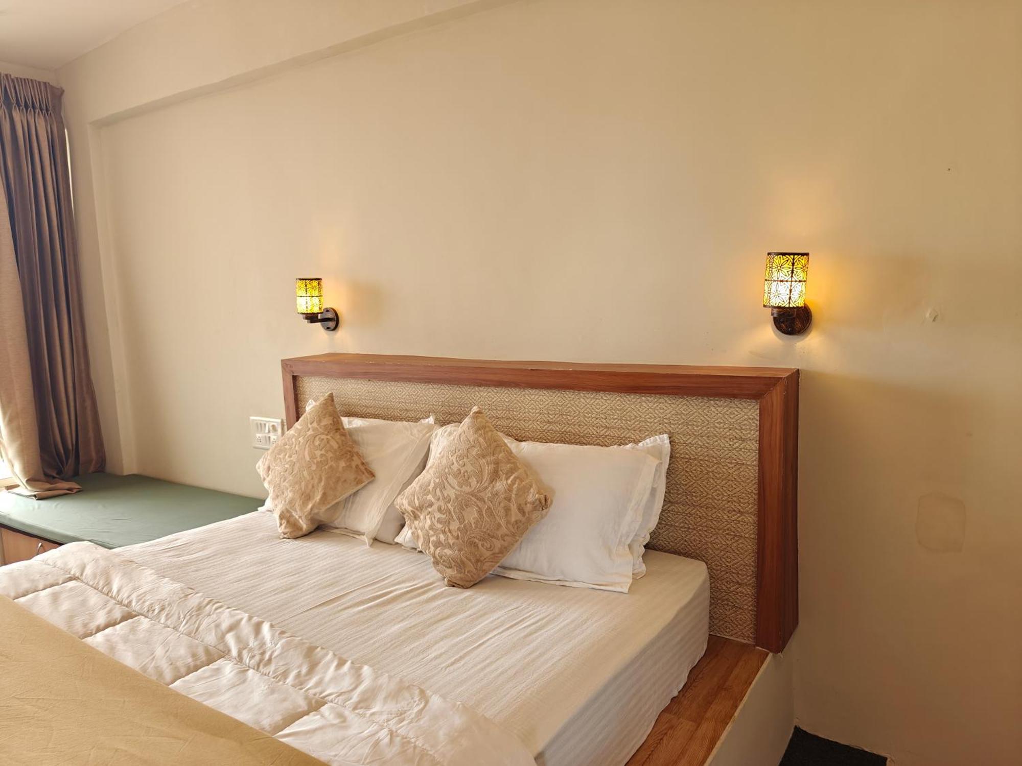 Achalaa Resort Колхапур Екстериор снимка
